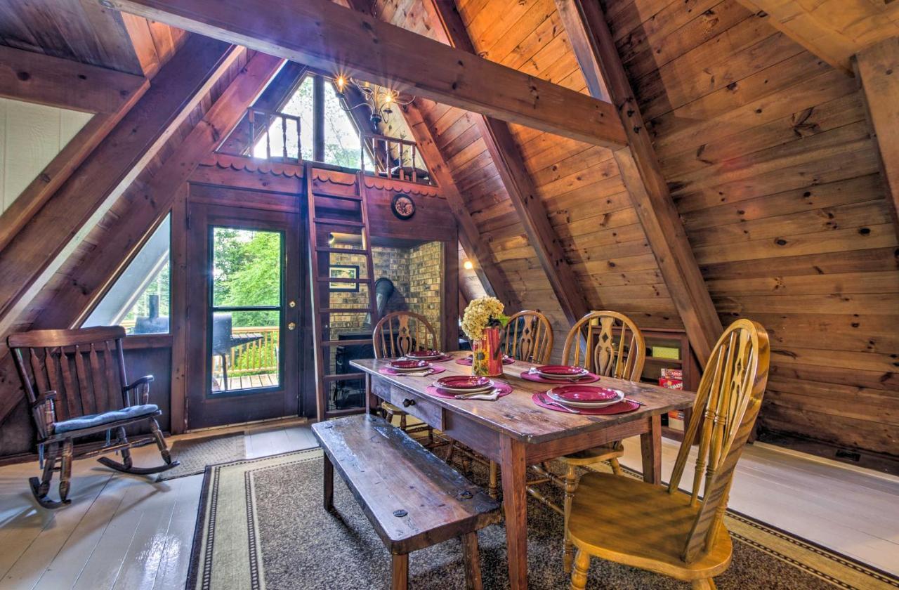 Serene Todd Getaway With Private Pond And Creek Views! Extérieur photo